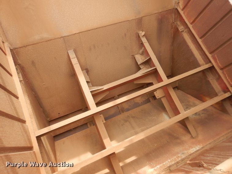 image for item DJ8283 1950 Hobbs grain trailer