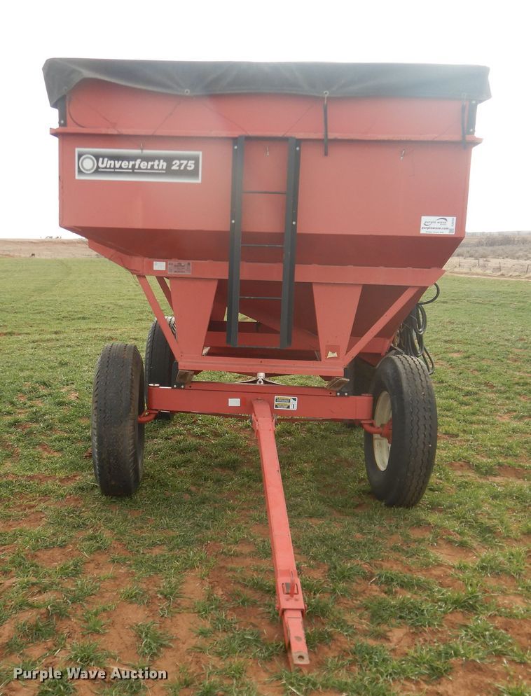 image for item DJ8284 Unverferth GB275  gravity wagon