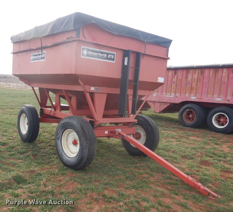 image for item DJ8284 Unverferth GB275  gravity wagon