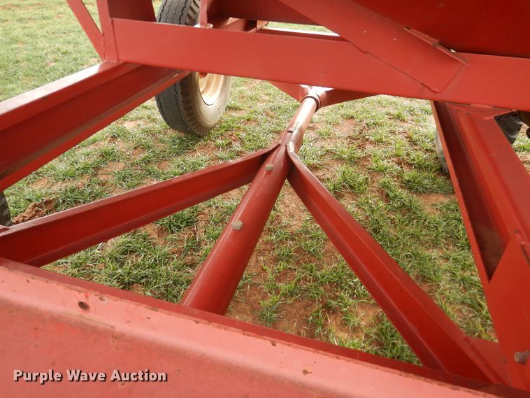 image for item DJ8284 Unverferth GB275  gravity wagon