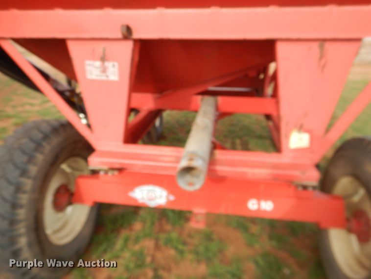 image for item DJ8284 Unverferth GB275  gravity wagon