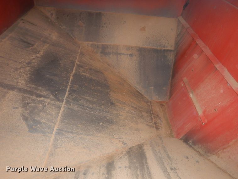 image for item DJ8284 Unverferth GB275  gravity wagon