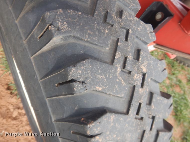 image for item DJ8284 Unverferth GB275  gravity wagon