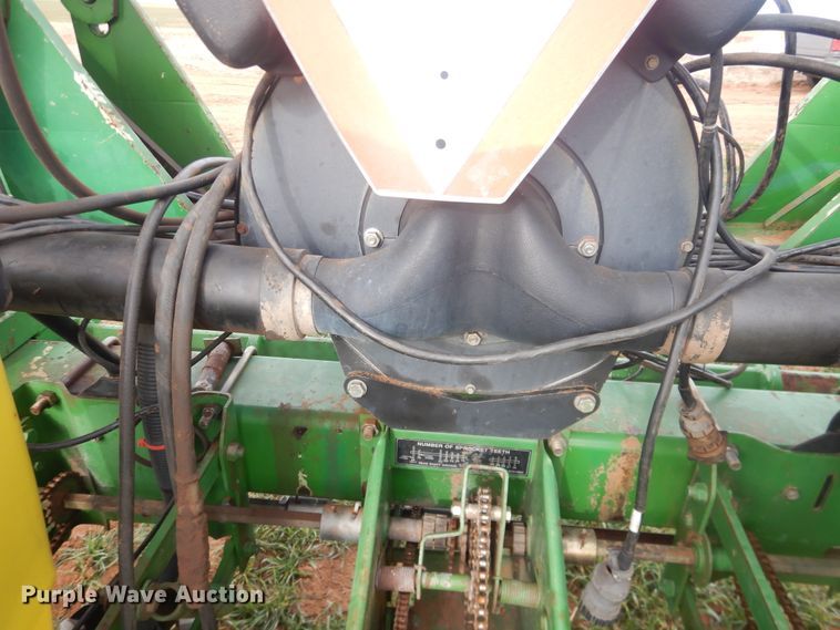 image for item DJ8285 John Deere 7300 Max Emerge 2  planter