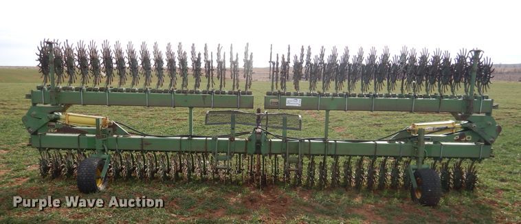 image for item DJ8287 John Deere E0401  rotary hoe