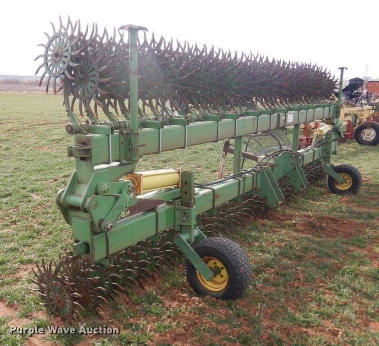 image for item DJ8287 John Deere E0401  rotary hoe