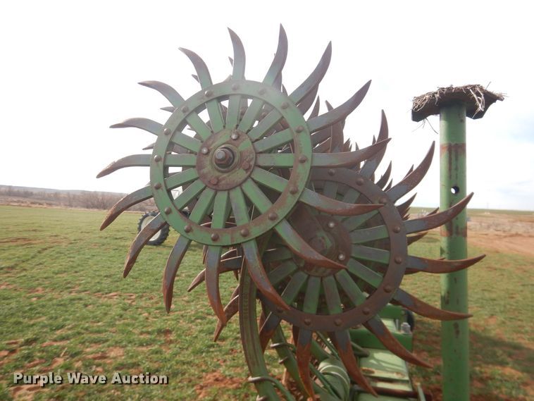 image for item DJ8287 John Deere E0401  rotary hoe