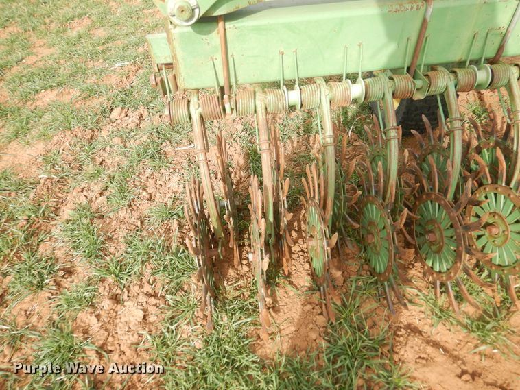 image for item DJ8287 John Deere E0401  rotary hoe