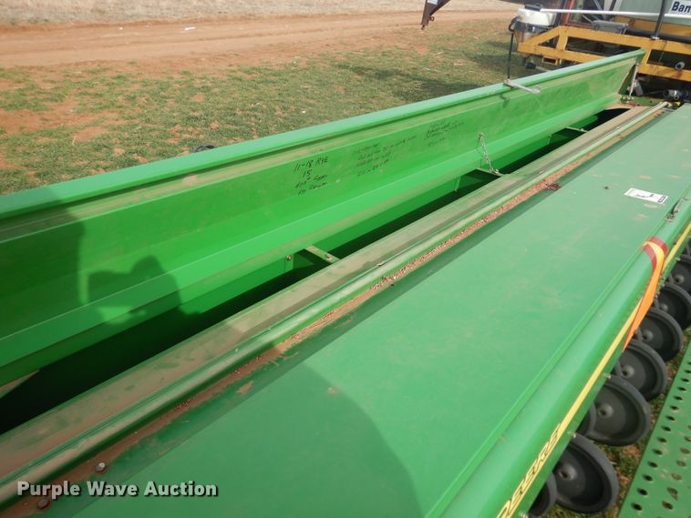 image for item DJ8288 John Deere BD1113  grain drill