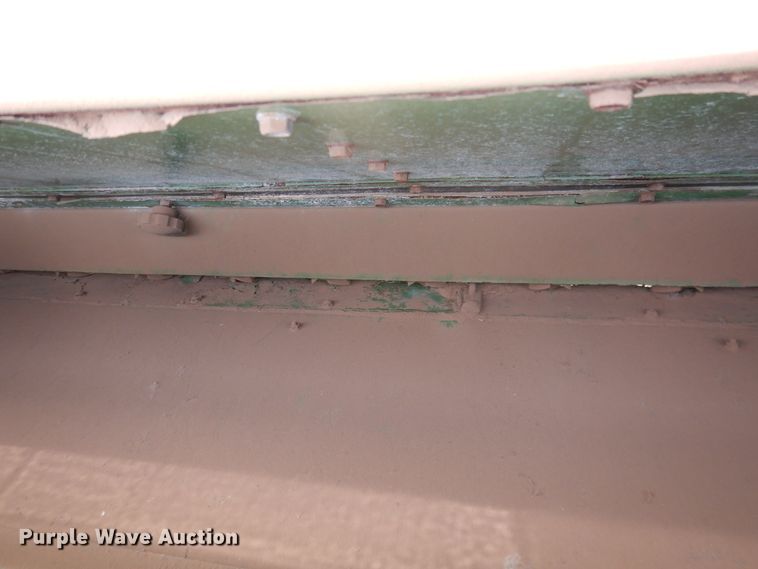 image for item DJ8288 John Deere BD1113  grain drill