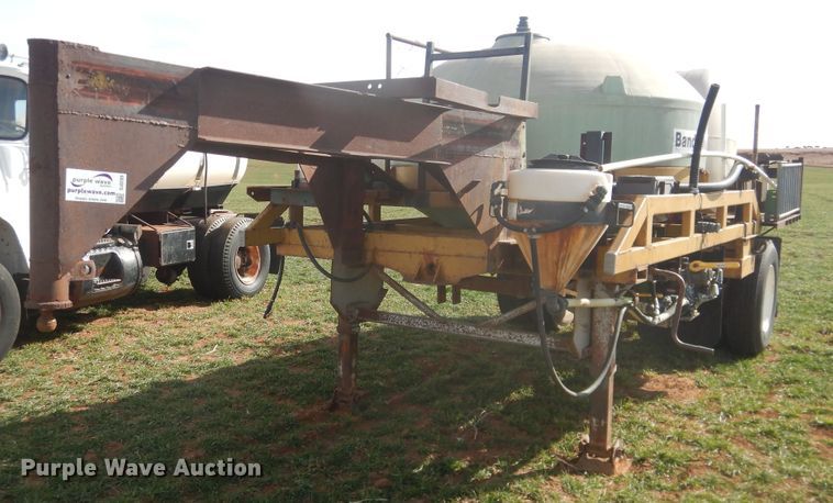 image for item DJ8289 2013 shop built nurse tank trailer