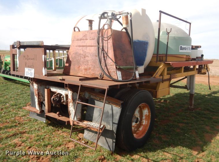 image for item DJ8289 2013 shop built nurse tank trailer