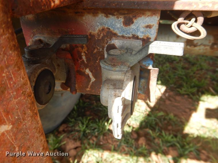 image for item DJ8289 2013 shop built nurse tank trailer