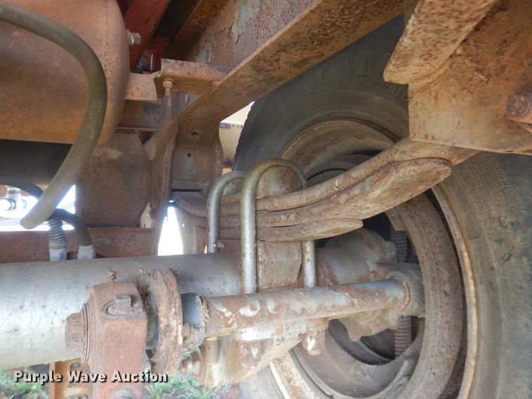 image for item DJ8289 2013 shop built nurse tank trailer