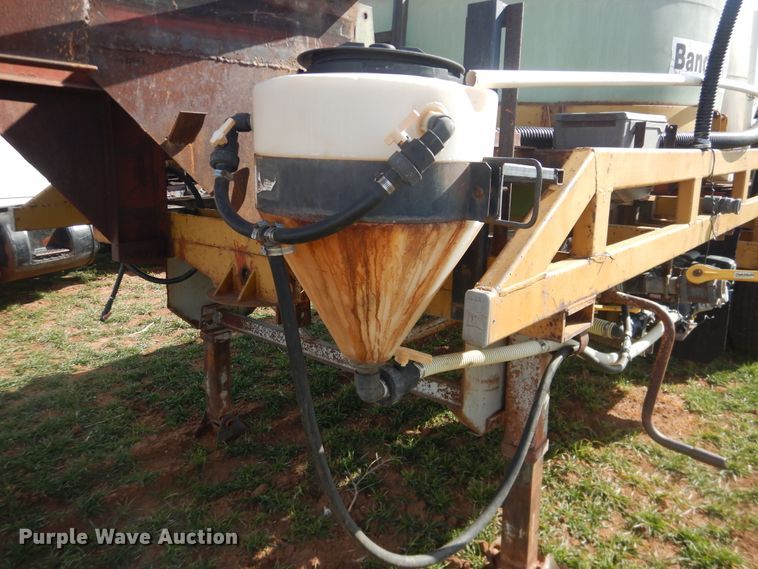 image for item DJ8289 2013 shop built nurse tank trailer