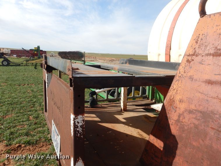 image for item DJ8289 2013 shop built nurse tank trailer