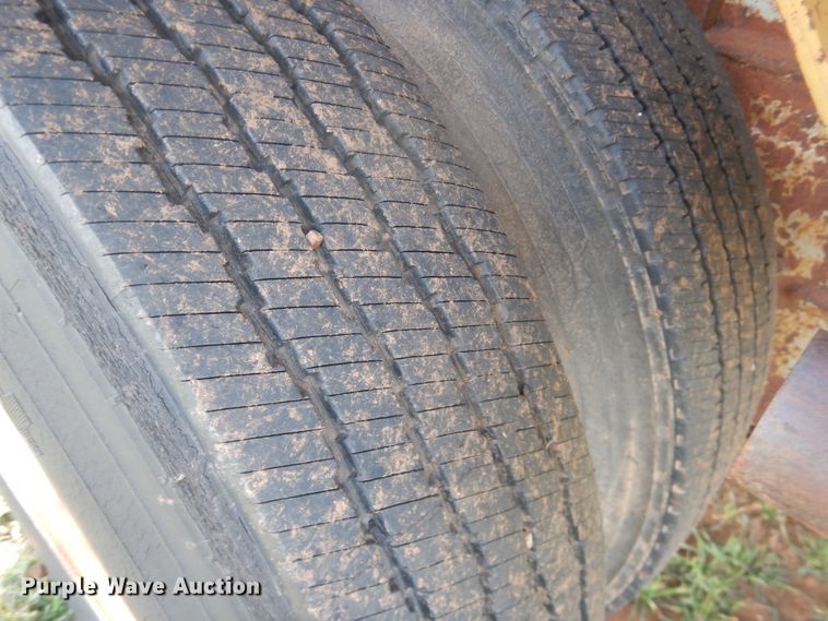 image for item DJ8289 2013 shop built nurse tank trailer