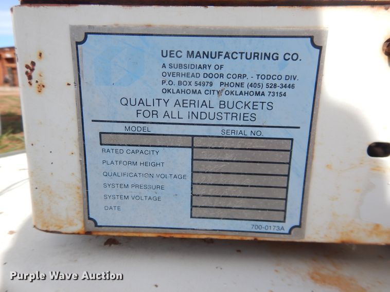 image for item DJ8290 1984 Skyjacker JG34-16EH bucket lift