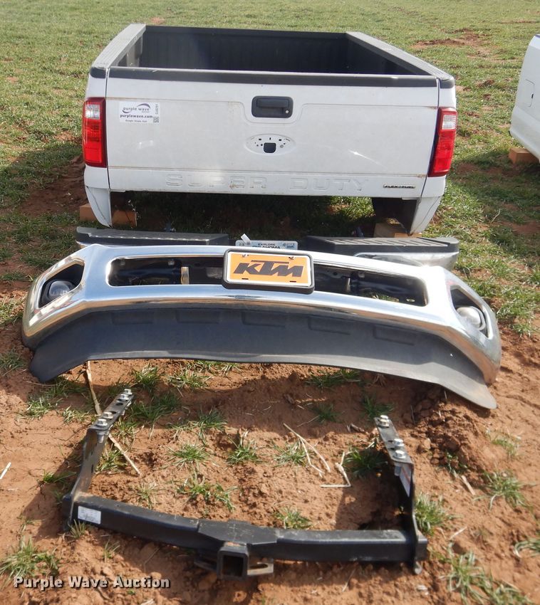 image for item DJ8291 2015 Ford F250 pickup truck parts