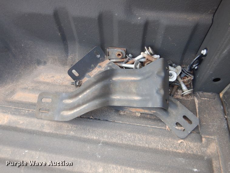 image for item DJ8291 2015 Ford F250 pickup truck parts