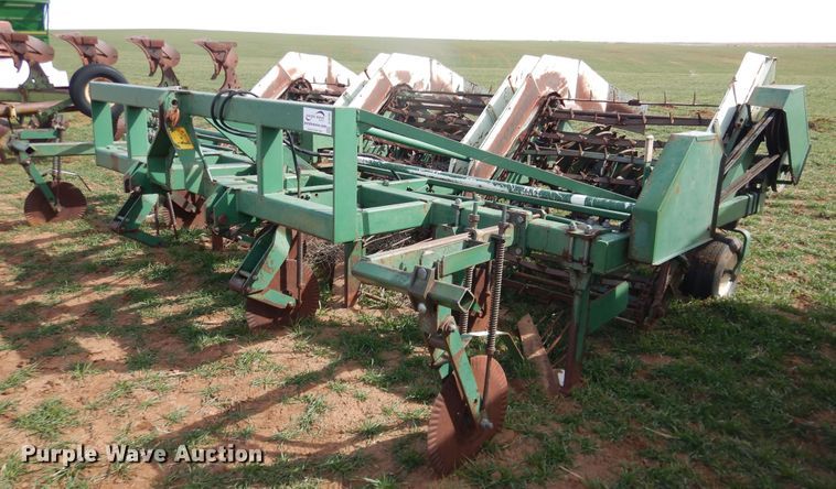 image for item DJ8296 KMC peanut digger shaker inverter