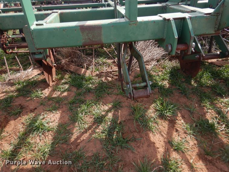 image for item DJ8296 KMC peanut digger shaker inverter