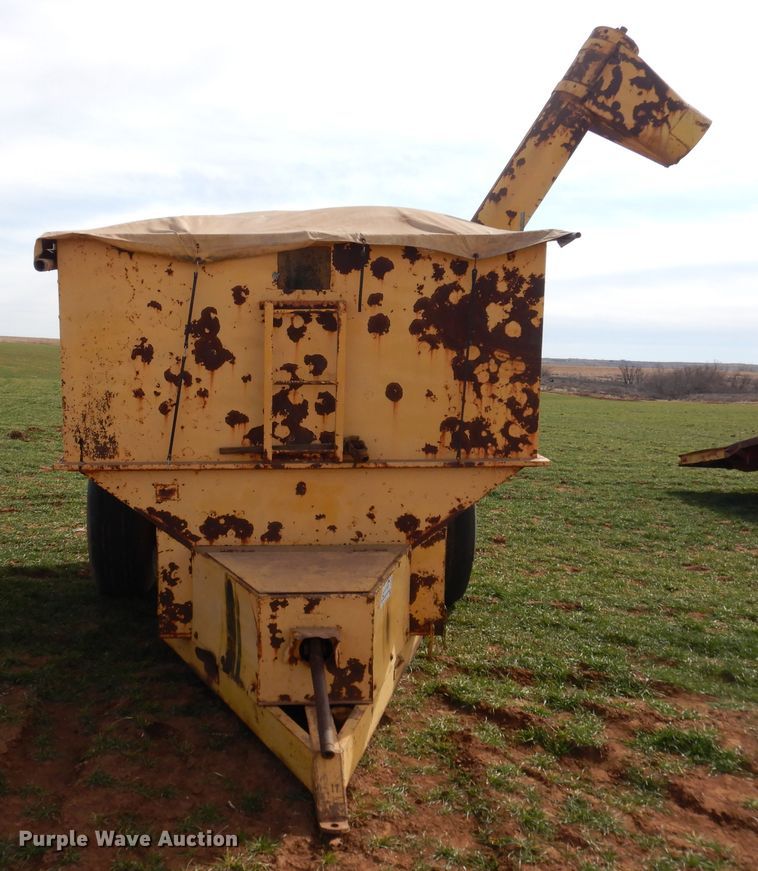 image for item DJ8297 Grain cart