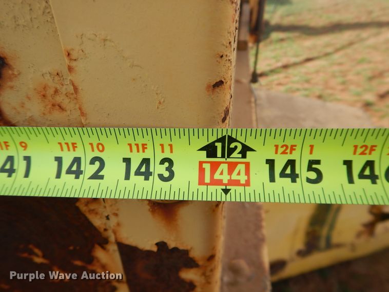 image for item DJ8297 Grain cart