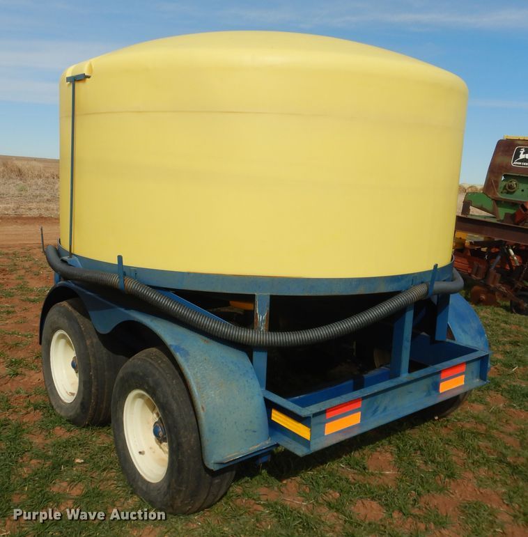 image for item DJ8300 Duo Lift nurse tank trailer