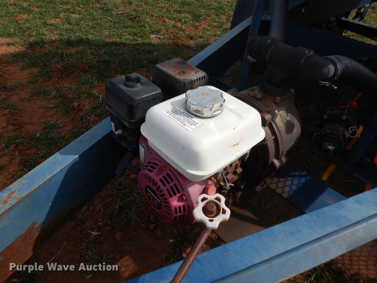 image for item DJ8300 Duo Lift nurse tank trailer