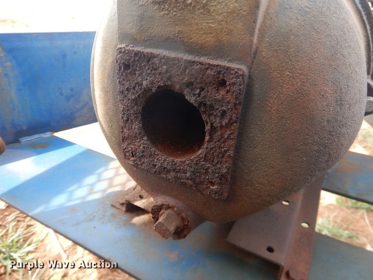 image for item DJ8300 Duo Lift nurse tank trailer