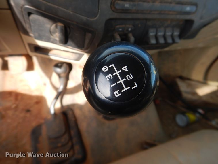 image for item DJ8301 2009 Ford F350 Super Duty  pickup truck cab and chassis