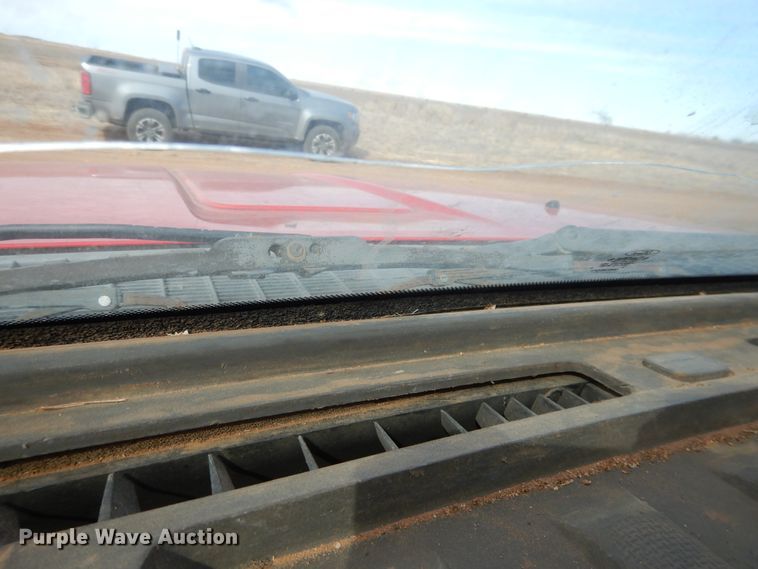 image for item DJ8301 2009 Ford F350 Super Duty  pickup truck cab and chassis