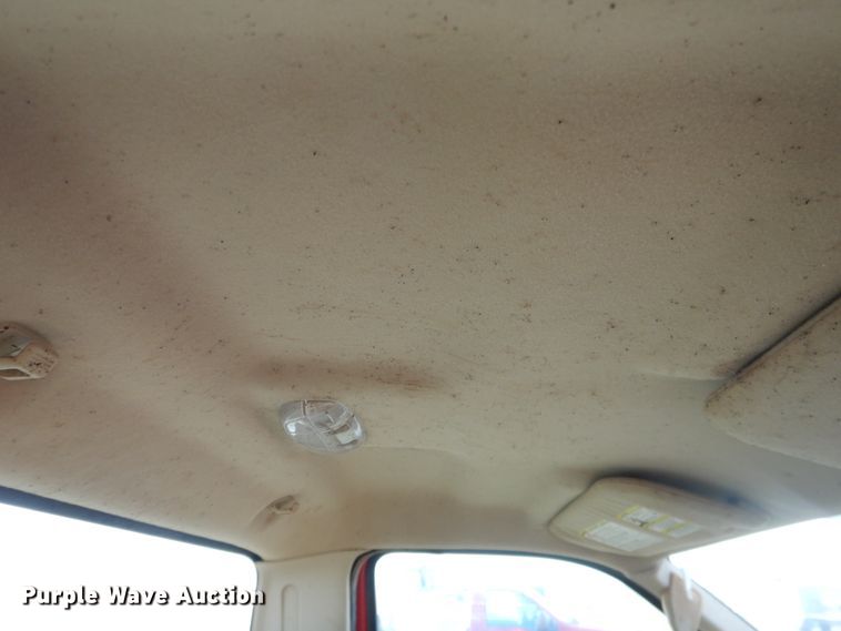 image for item DJ8301 2009 Ford F350 Super Duty  pickup truck cab and chassis