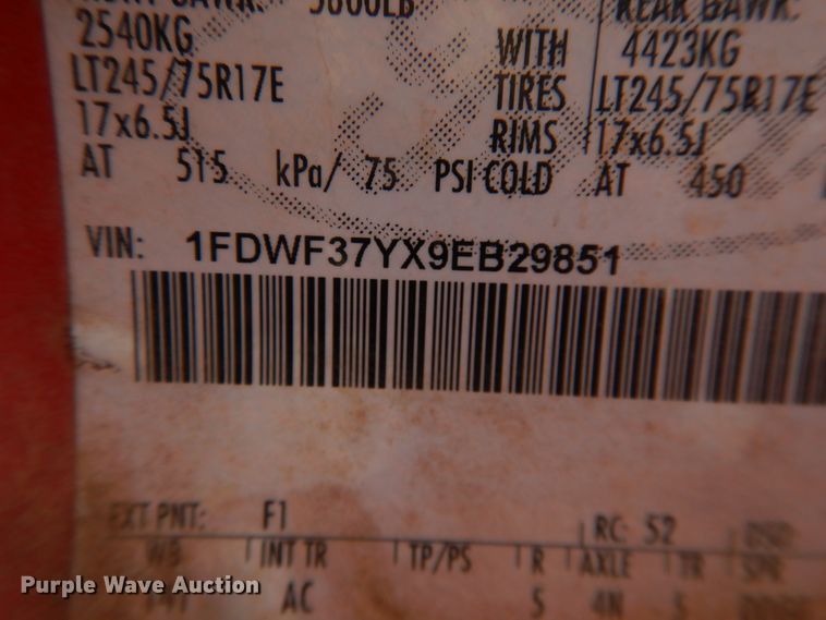 image for item DJ8301 2009 Ford F350 Super Duty  pickup truck cab and chassis