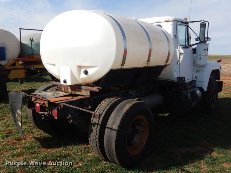 image for item DJ8304 1978 Mack  tank truck