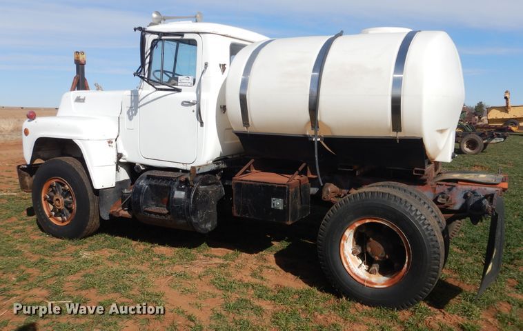 image for item DJ8304 1978 Mack  tank truck