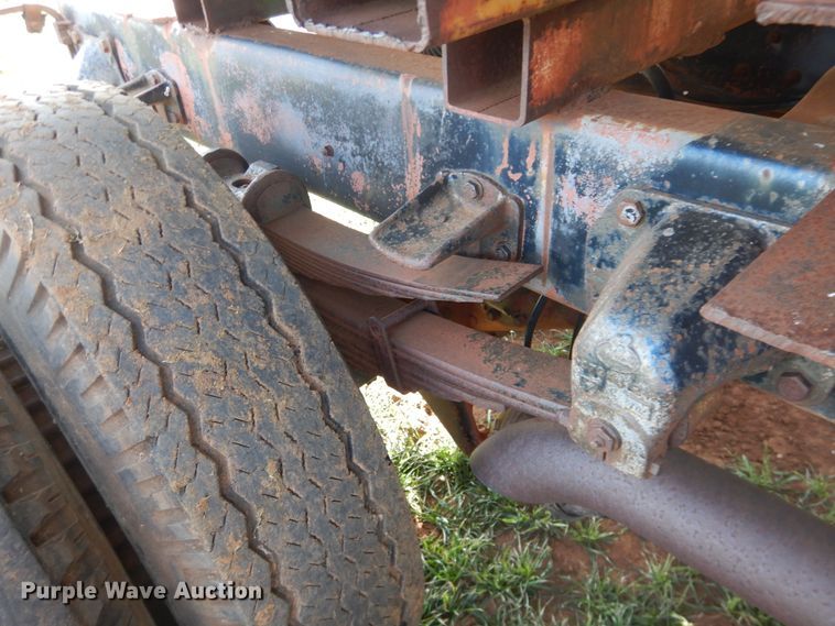 image for item DJ8304 1978 Mack  tank truck