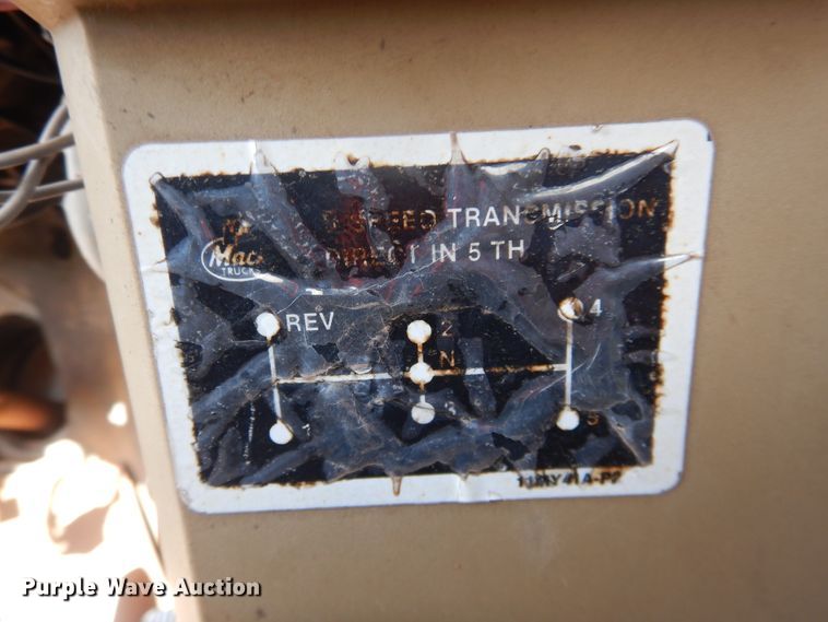 image for item DJ8304 1978 Mack  tank truck