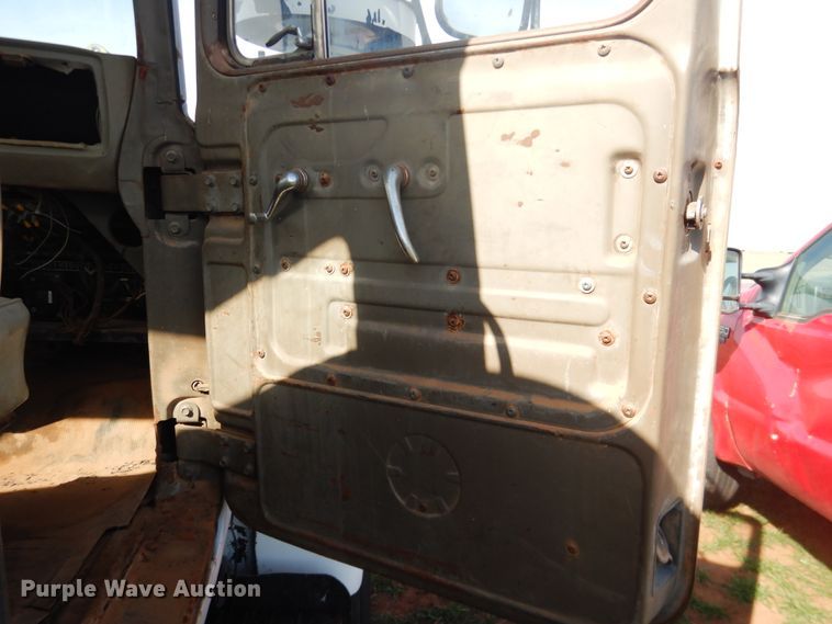 image for item DJ8304 1978 Mack  tank truck