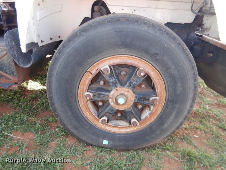 image for item DJ8304 1978 Mack  tank truck