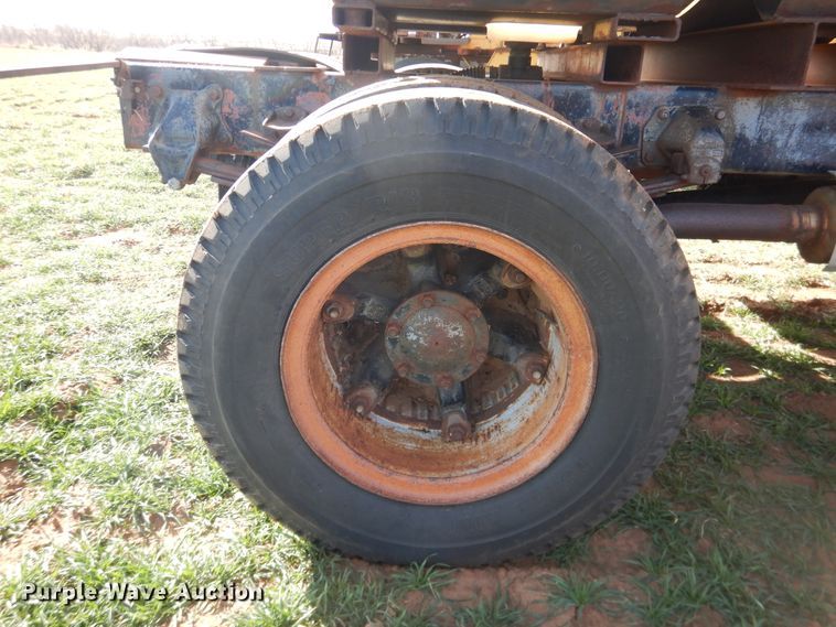 image for item DJ8304 1978 Mack  tank truck