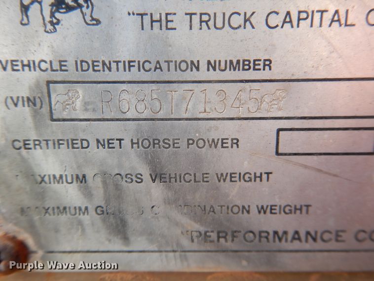 image for item DJ8304 1978 Mack  tank truck