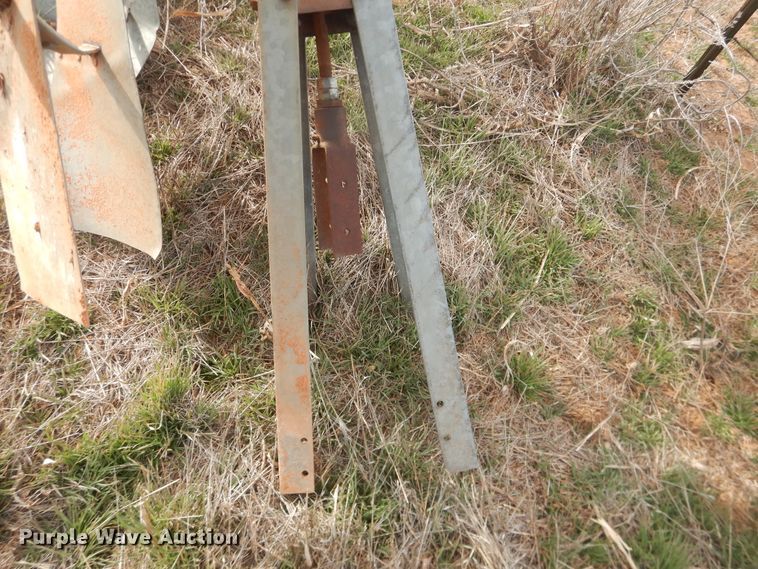 image for item DJ8305 (3) windmill heads