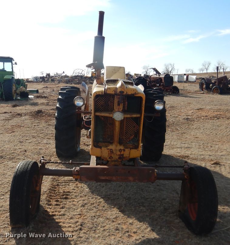 image for item DJ8315 Minneapolis Moline 5 Star  tractor