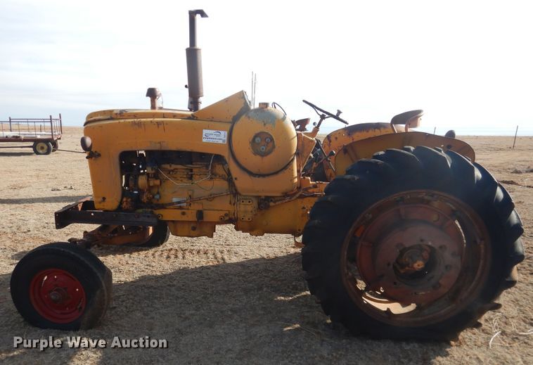 image for item DJ8315 Minneapolis Moline 5 Star  tractor