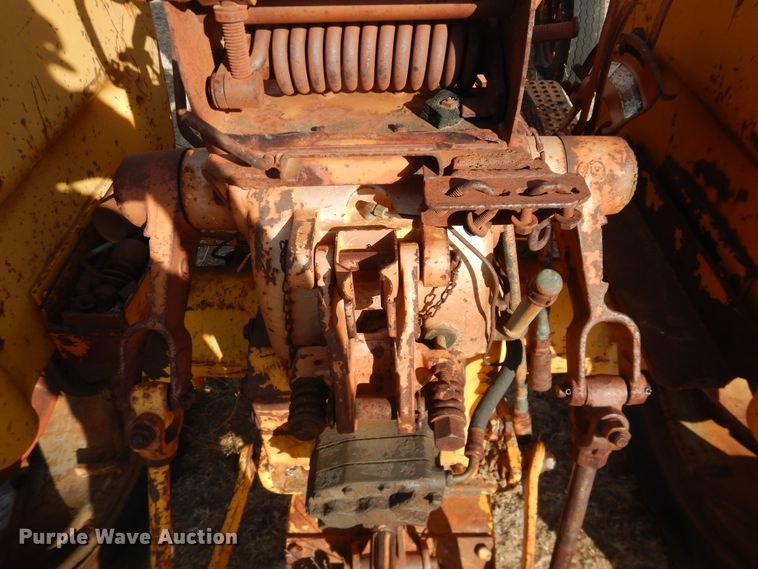 image for item DJ8315 Minneapolis Moline 5 Star  tractor