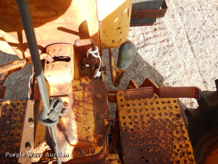 image for item DJ8315 Minneapolis Moline 5 Star  tractor