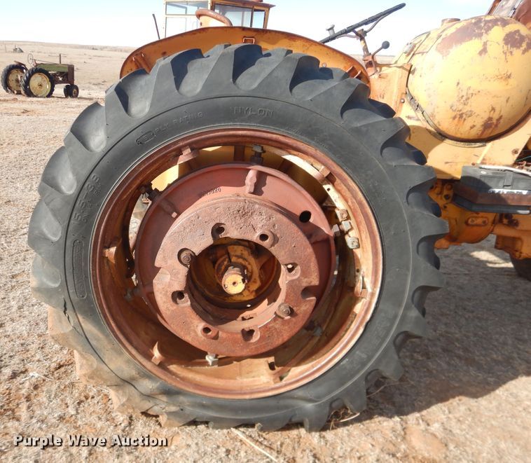 image for item DJ8315 Minneapolis Moline 5 Star  tractor