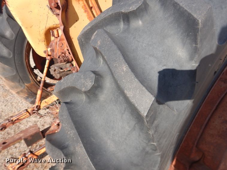 image for item DJ8315 Minneapolis Moline 5 Star  tractor